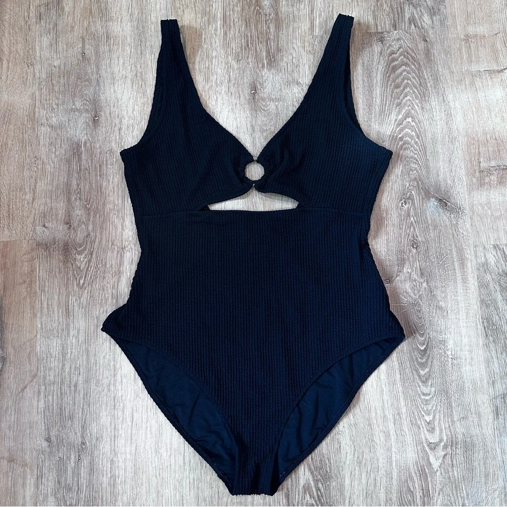 Aerie Crinkle Scoop Full Coverage One Piece Swimsuit